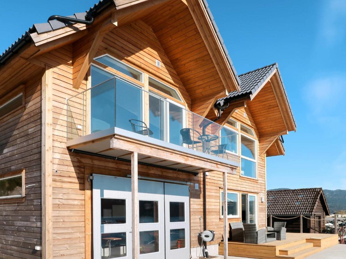 Apartment Gurevika By Interhome Nord Huglo Eksteriør bilde